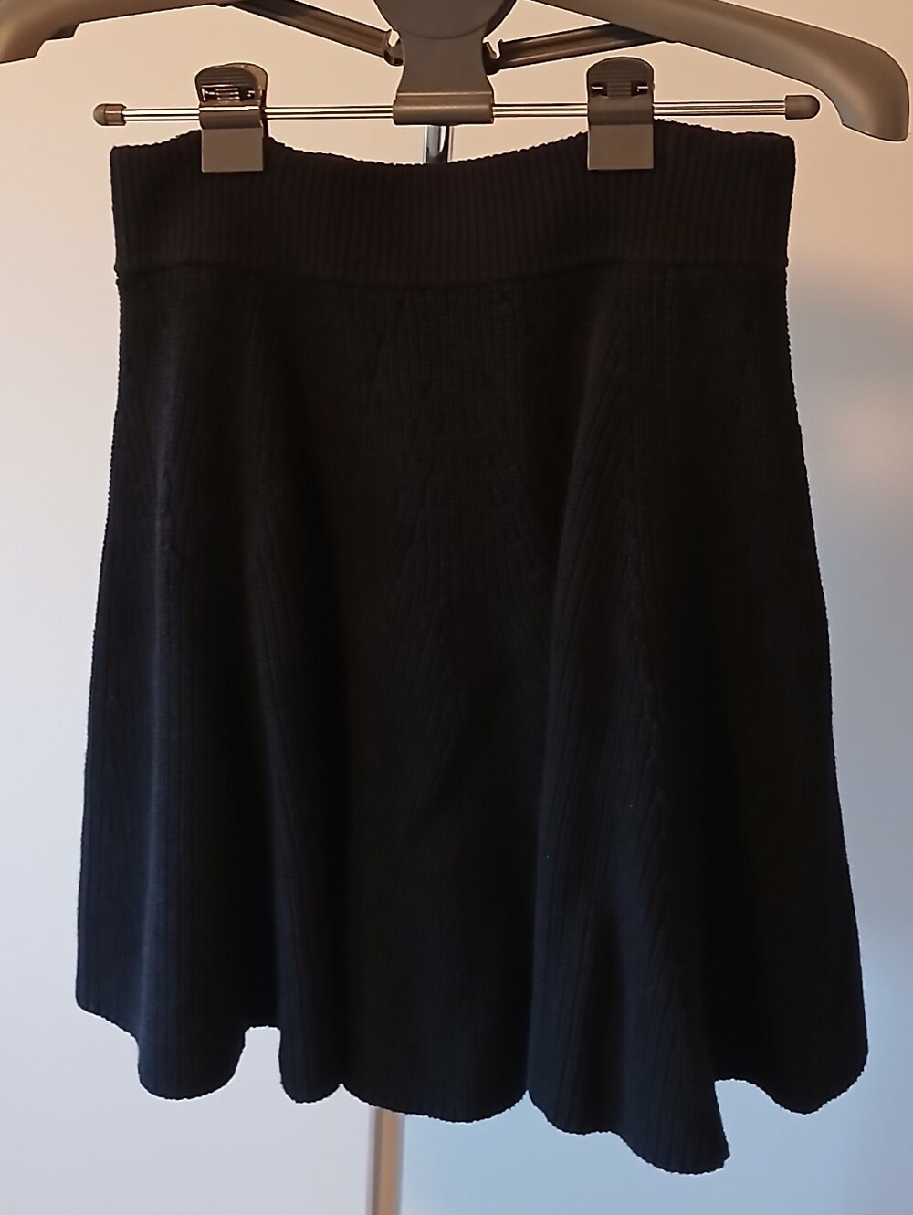 GAP Knit Flare Skirt 113168 True Black NWT Women's L